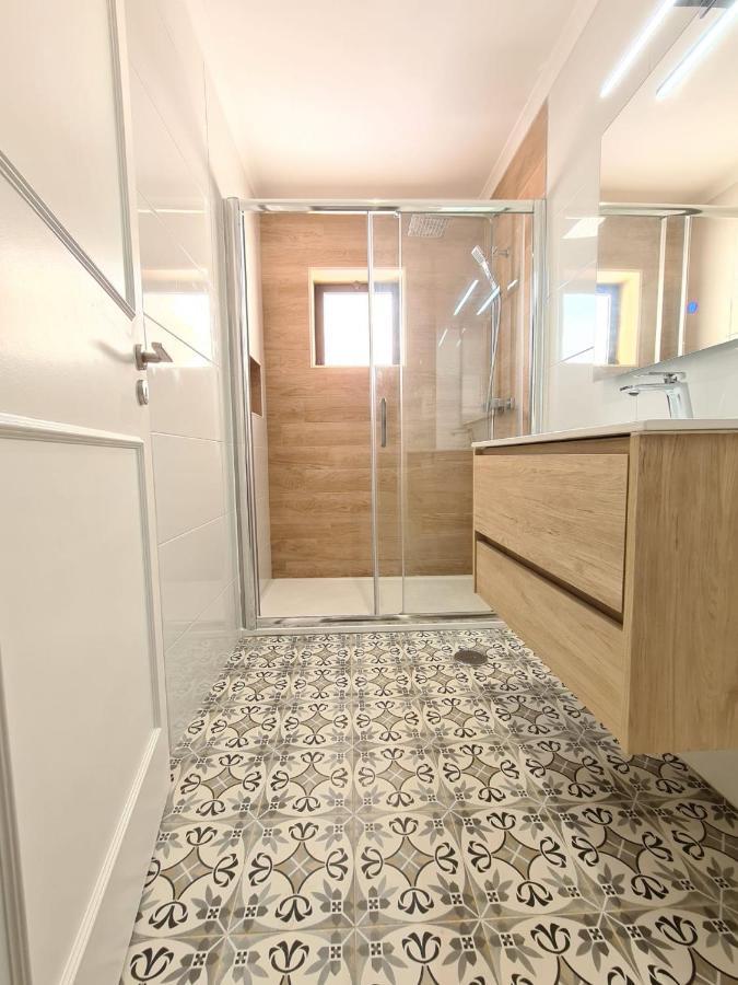 Central And New Fancy 2 Bedroom Apart.W/ 2 Wc Distrikt Distrikt Faro Exterior foto